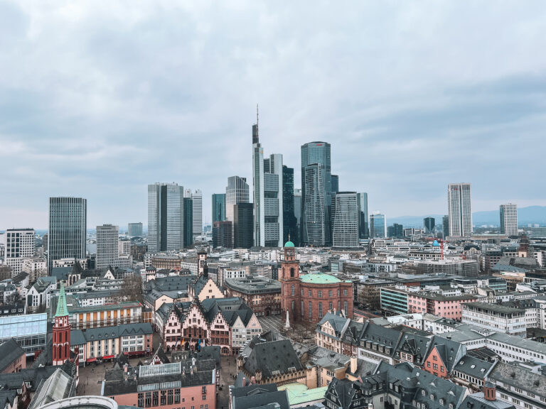 Was du in Frankfurt nicht verpassen solltest – Sehenswürdigkeiten und Orte voller Charme